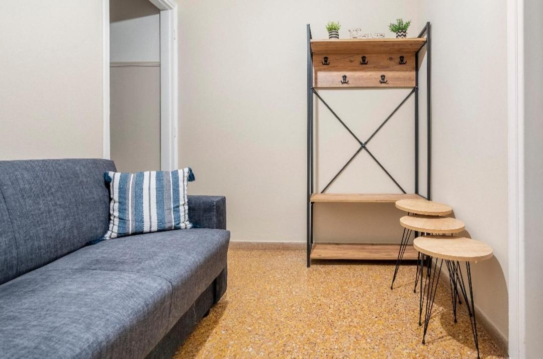 Billy's Ano Patisia, Apartment Athens