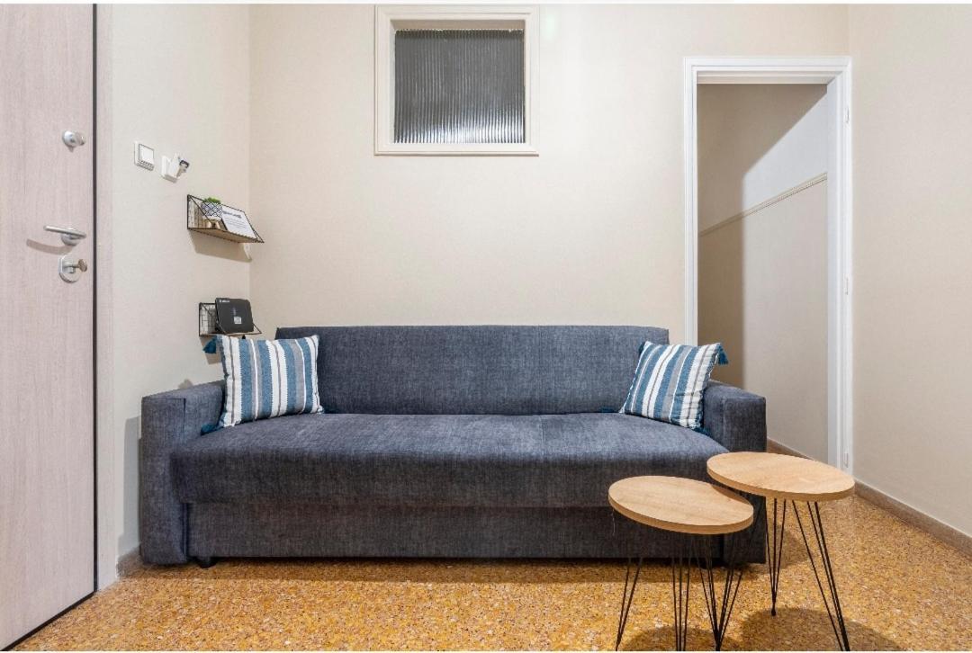 Billy's Ano Patisia, Apartment Athens
