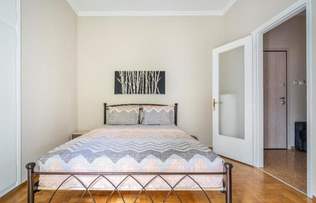 Billy's Ano Patisia, Apartament Atena