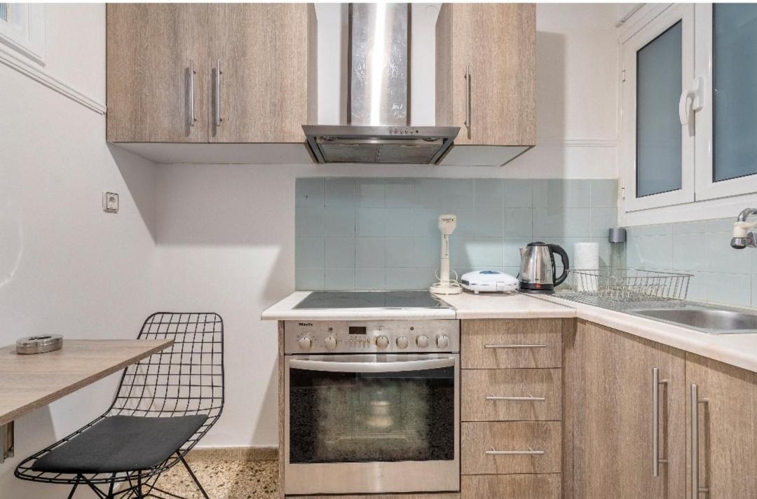 Apartament Billy's Ano Patisia, *