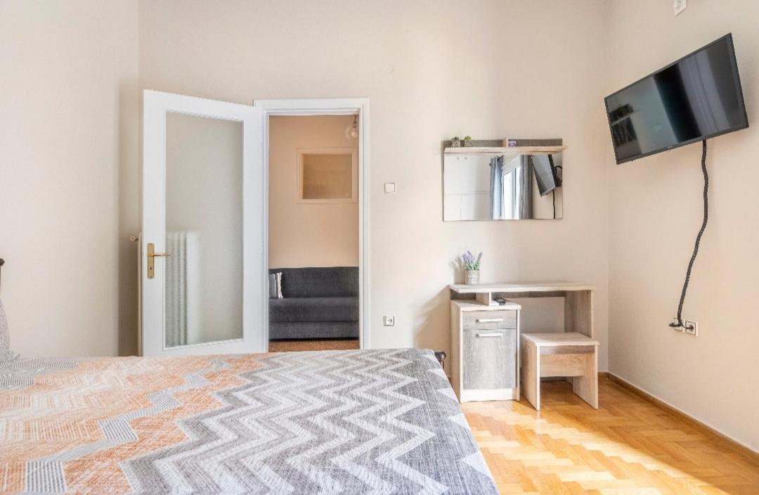 Apartment Billy's Ano Patisia, *